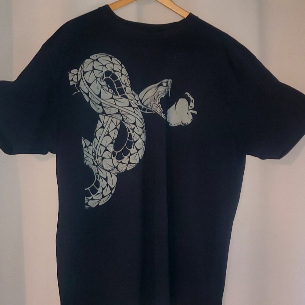 SERPENT'S BITE- APPLE CIDER FLAVORED WHISKEY T-shirt (XL, Dual Graphics) New